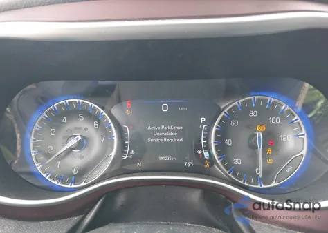 2017 Chrysler Pacifica Limited z USA, uszkodzony, nr VIN 2C4RC1GG0HR525939